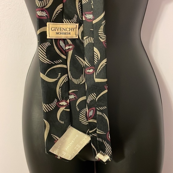 Givenchy Monsieur Abstract Swirl Geometric Design Italian Silk Tie Made in USA - Picture 11 of 14